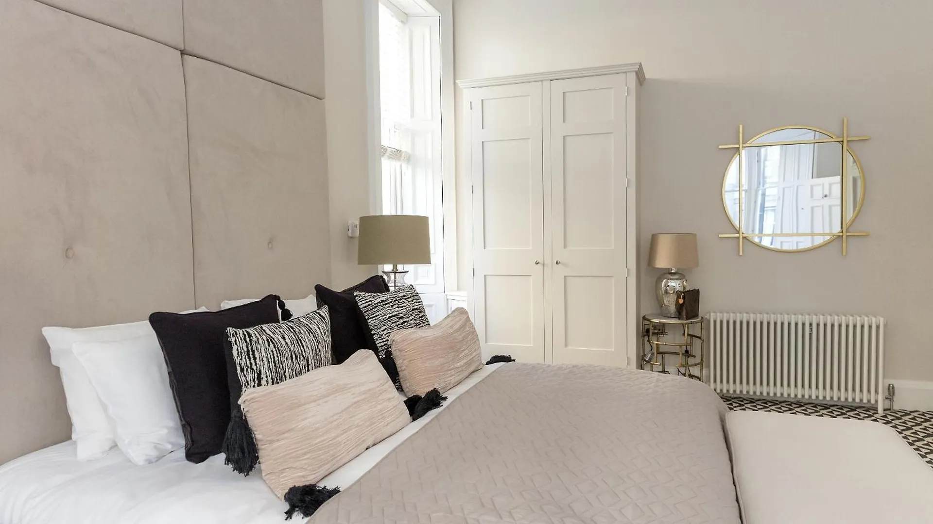 ****  The Lane Hotel Edinburgh United Kingdom