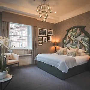 The Rutland & Otel