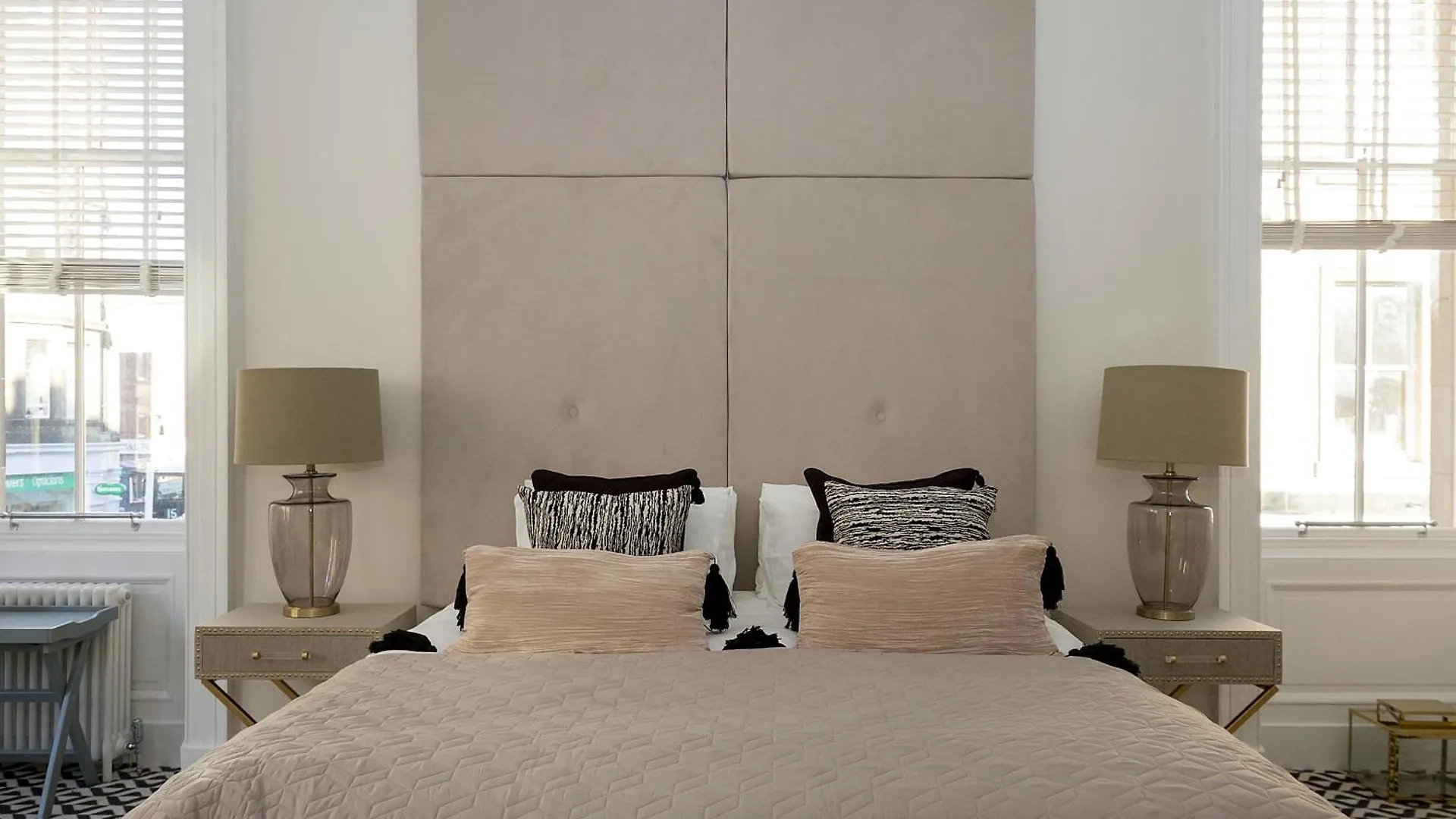 The Lane Hotel Эдинбург 4*,  Великобритания